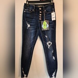 #10 NWT  Indigo Rein Mid-Rise Distressed Blue Jeans